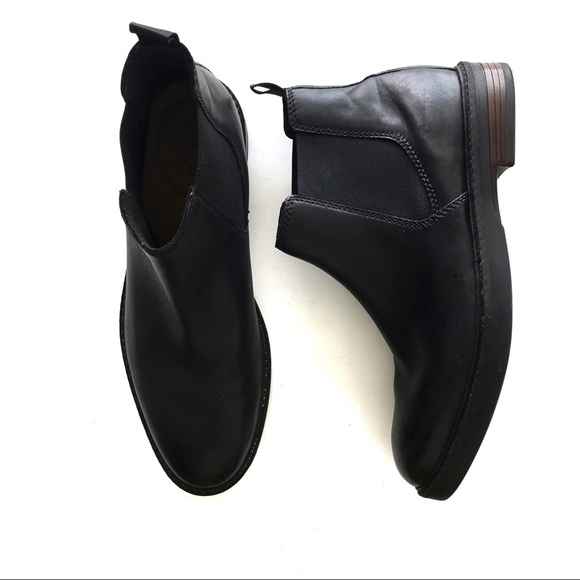 clarks paulson chelsea boots